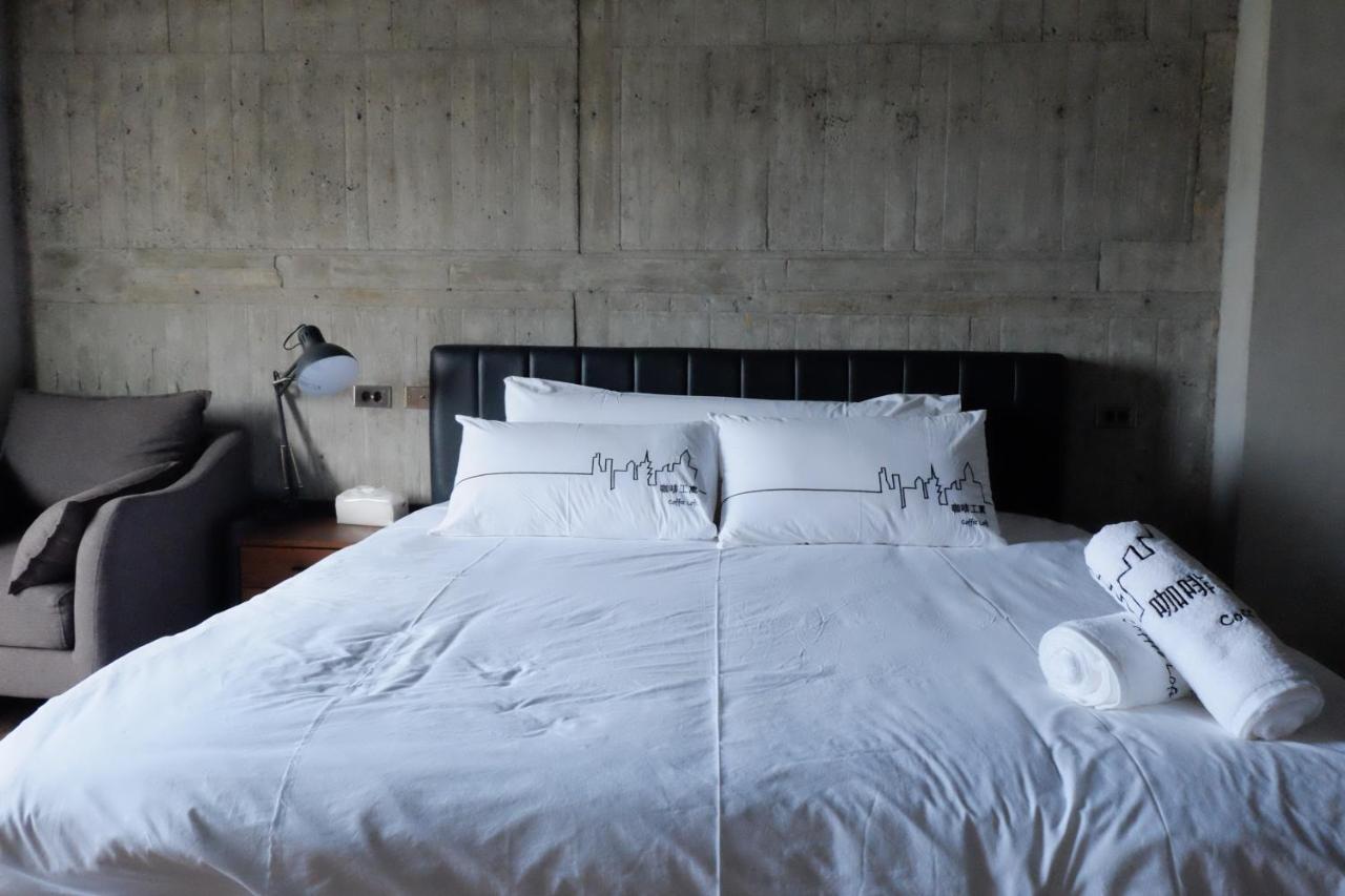 Coffeeloft Bed & Breakfast Taitung Bagian luar foto