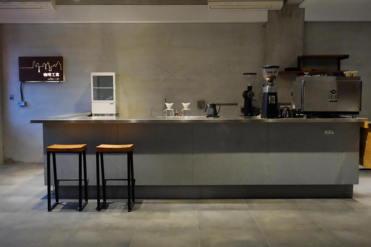 Coffeeloft Bed & Breakfast Taitung Bagian luar foto