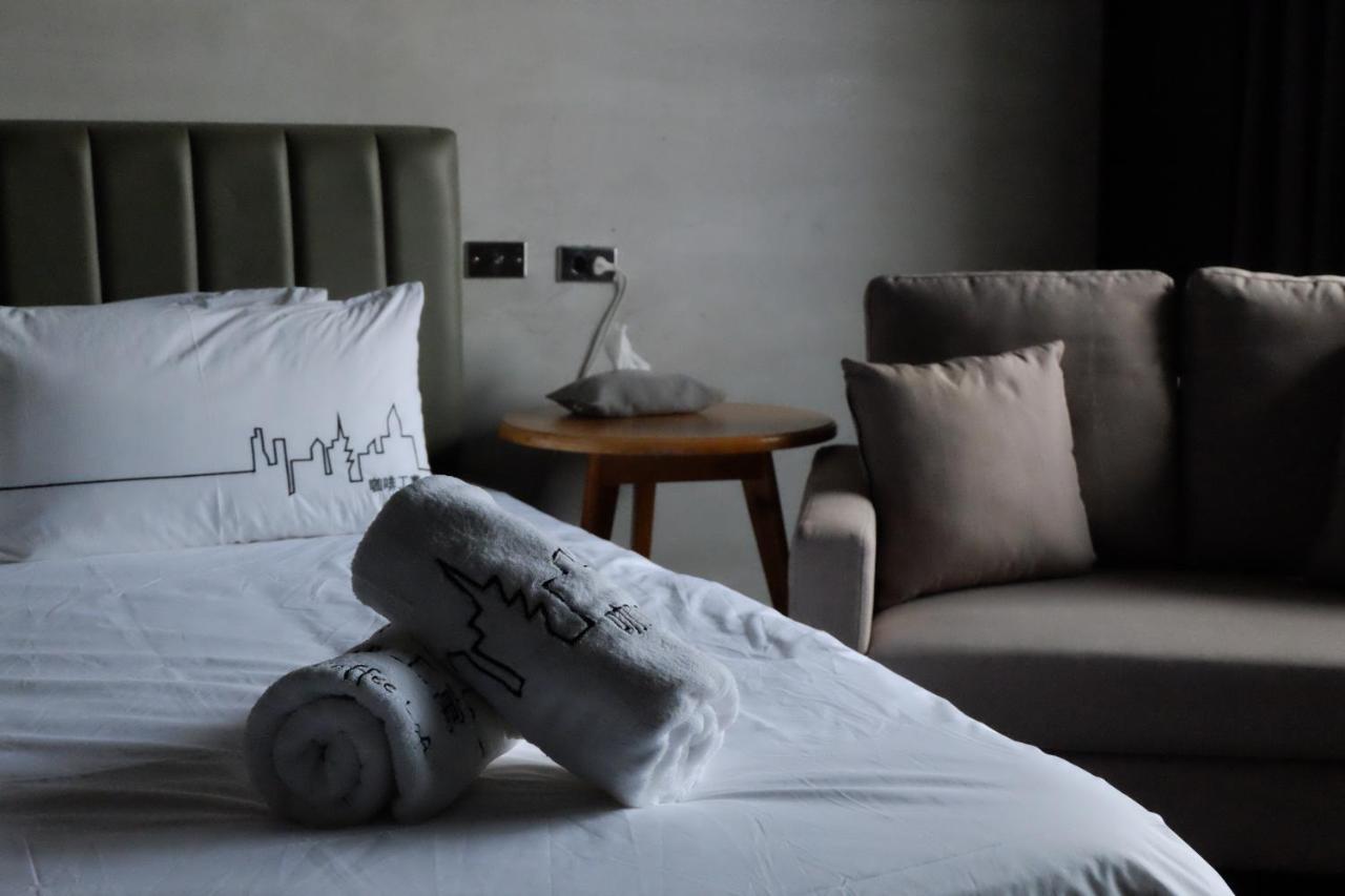 Coffeeloft Bed & Breakfast Taitung Bagian luar foto