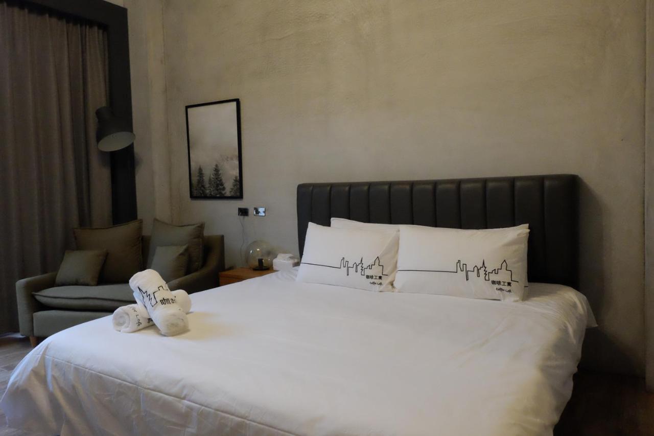 Coffeeloft Bed & Breakfast Taitung Bagian luar foto